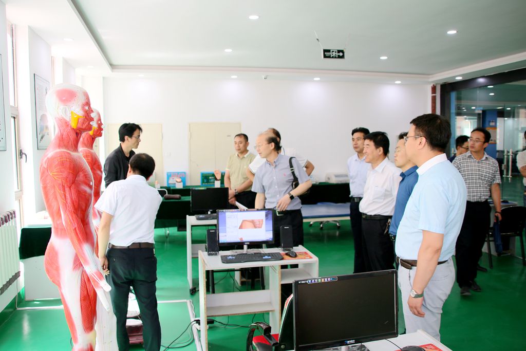 1542348427.jpg 抛光打磨